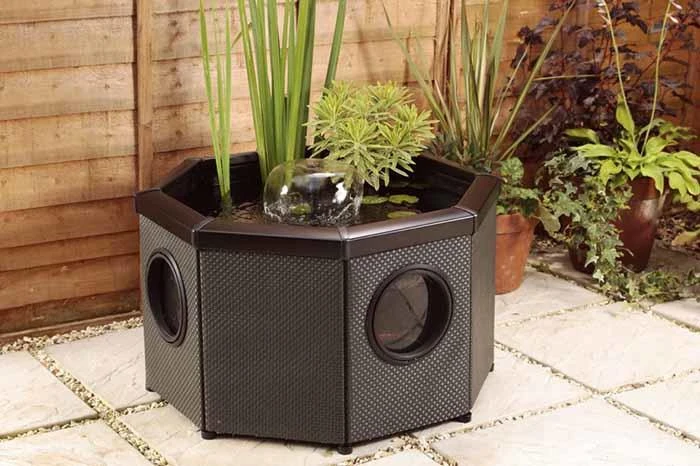 Blagdon Affinity View Octagon Pond - Image 4